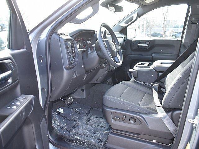 new 2025 Chevrolet Silverado 1500 car, priced at $46,303