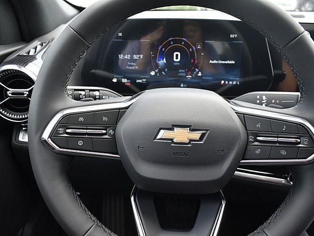 new 2026 Chevrolet Equinox car, priced at $32,460