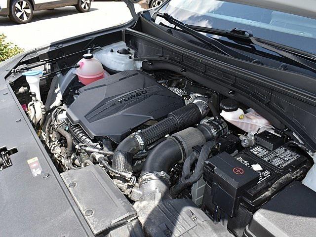 used 2022 Kia Sorento car, priced at $28,898