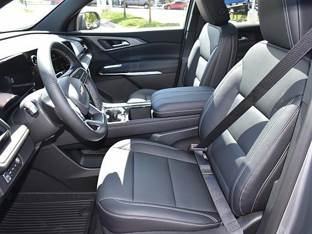 new 2026 Chevrolet Traverse car, priced at $47,288