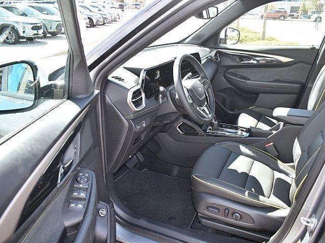 new 2025 Chevrolet TrailBlazer car, priced at $30,200