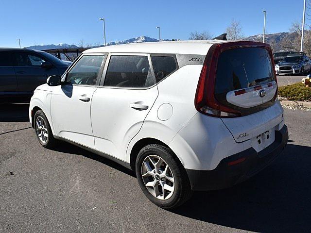 used 2021 Kia Soul car, priced at $17,298