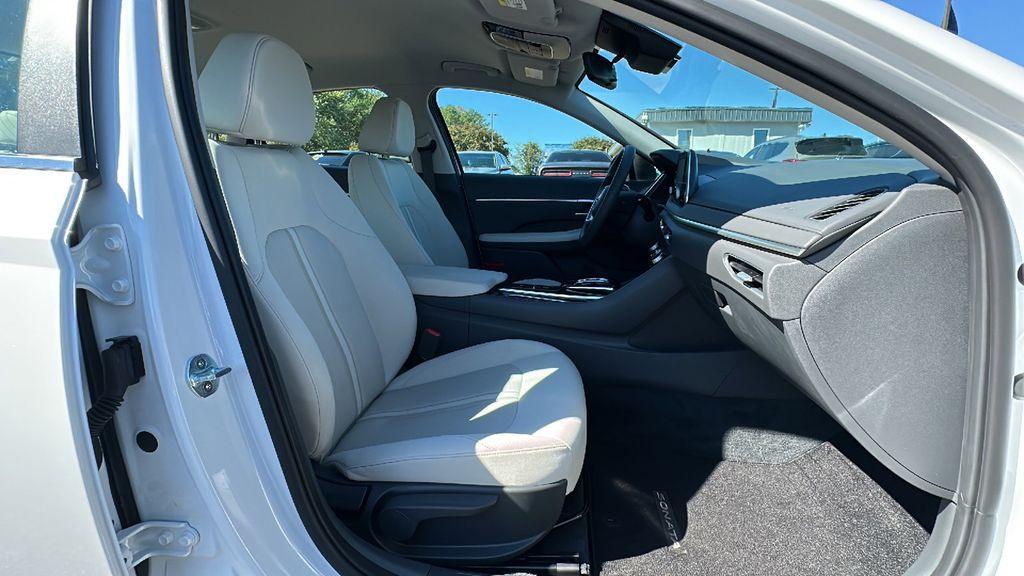 used 2021 Hyundai Sonata car, priced at $22,988