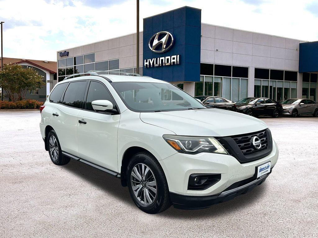 used 2017 Nissan Pathfinder car, priced at $9,813
