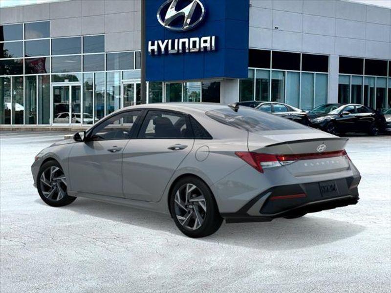 new 2025 Hyundai Elantra car, priced at $25,135