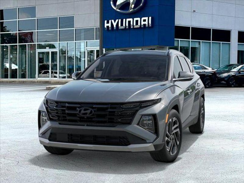 new 2025 Hyundai TUCSON Hybrid car, priced at $42,325