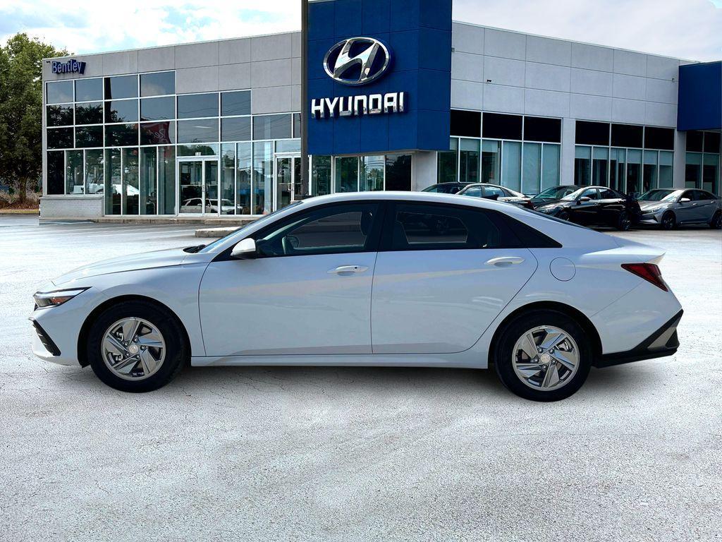 new 2025 Hyundai Elantra car, priced at $23,471