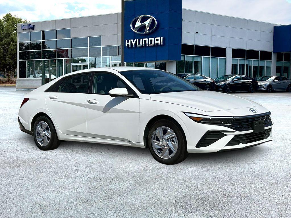 new 2025 Hyundai Elantra car, priced at $23,471