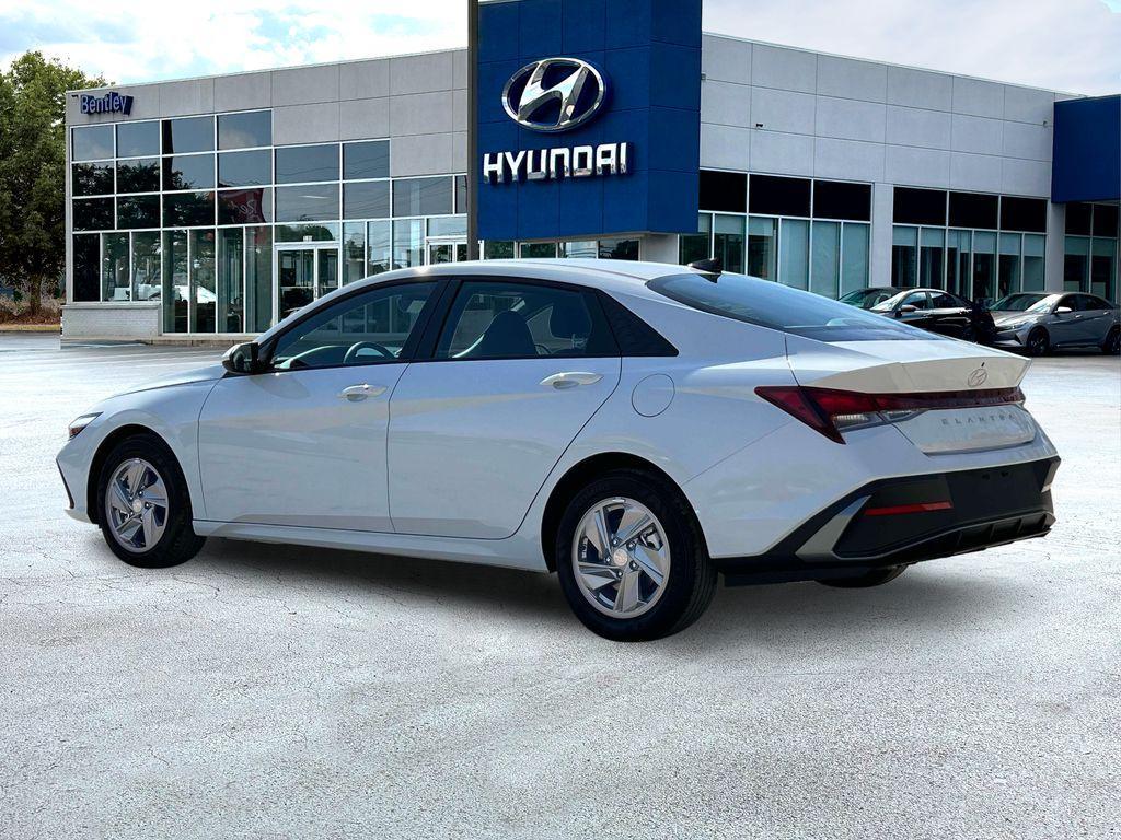 new 2025 Hyundai Elantra car, priced at $23,471