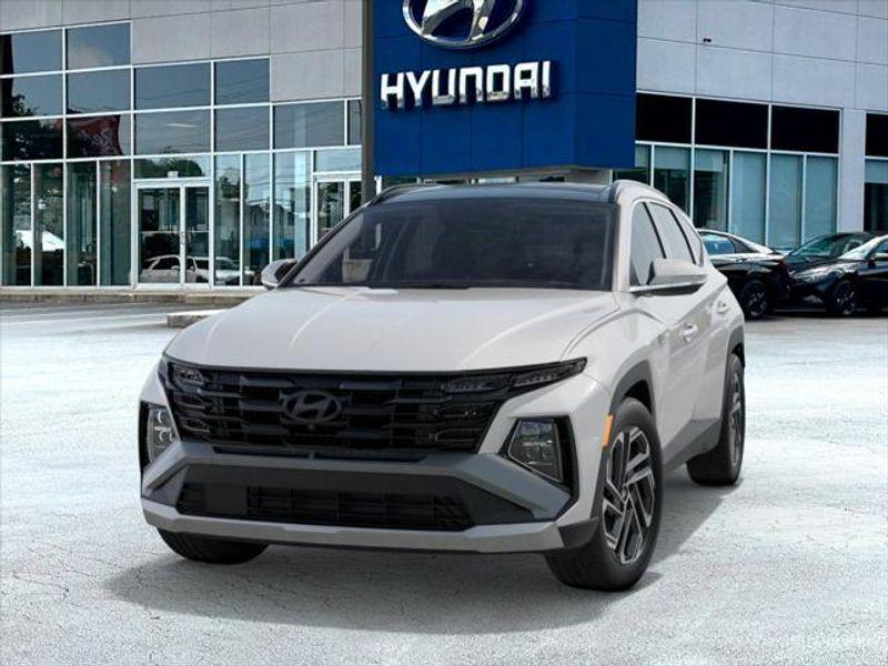 new 2025 Hyundai Tucson car, priced at $40,553