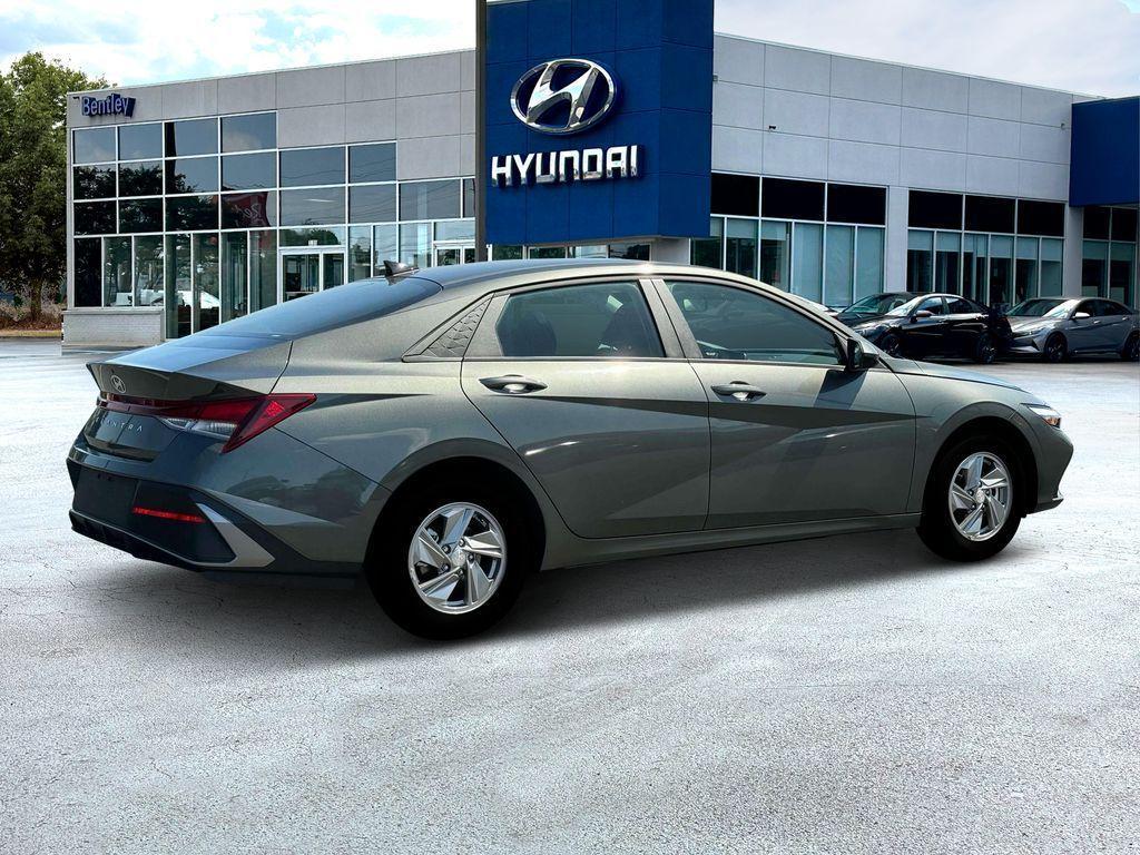 new 2025 Hyundai Elantra car, priced at $21,803