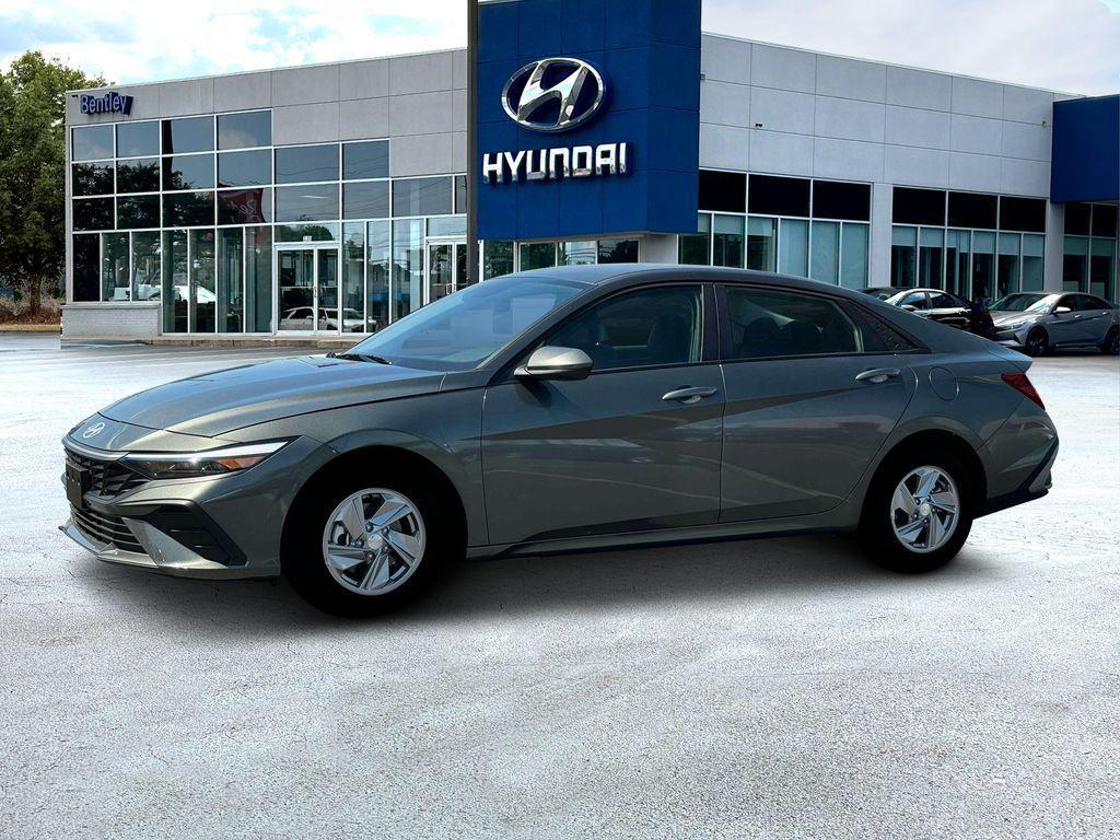 new 2025 Hyundai Elantra car, priced at $21,803