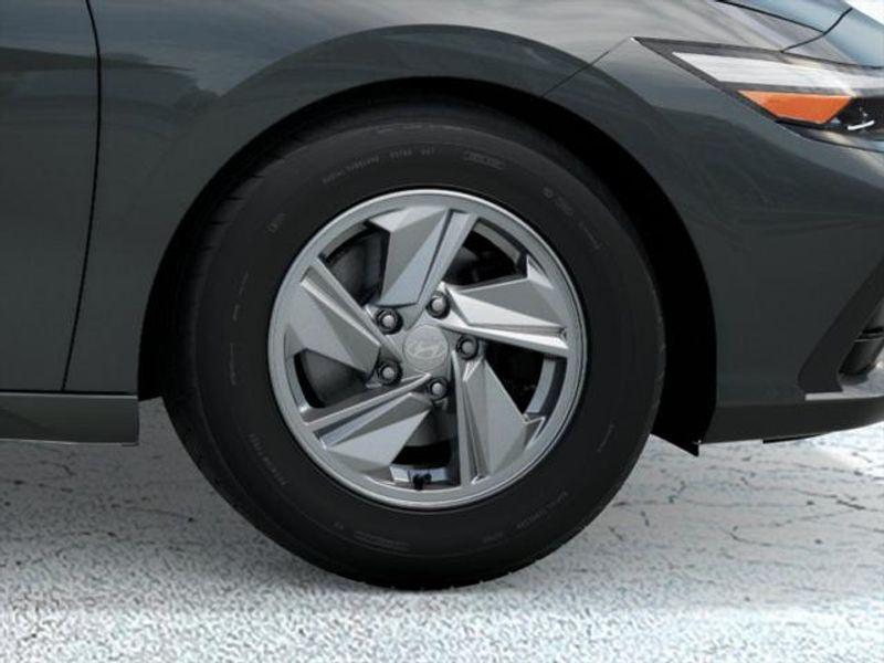 new 2025 Hyundai Elantra car, priced at $23,915