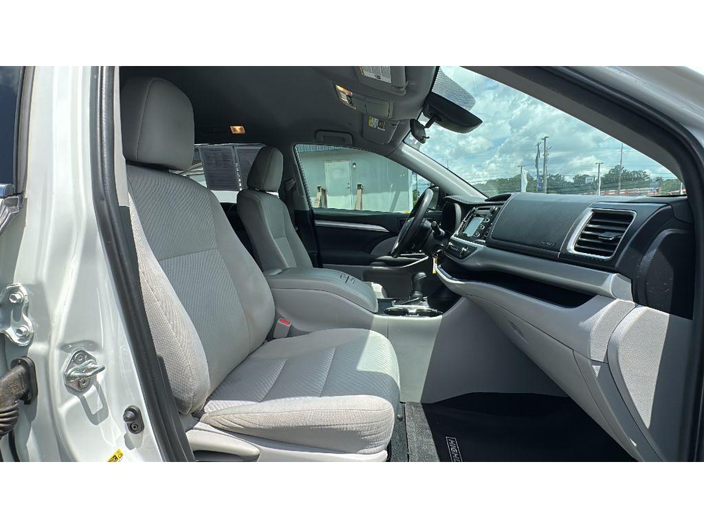 used 2019 Toyota Highlander car, priced at $18,950