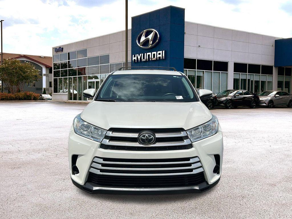 used 2019 Toyota Highlander car, priced at $18,950