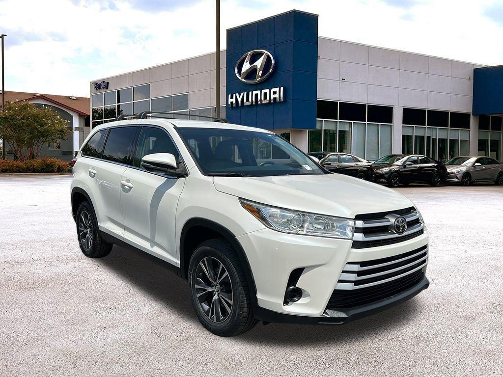 used 2019 Toyota Highlander car, priced at $18,950