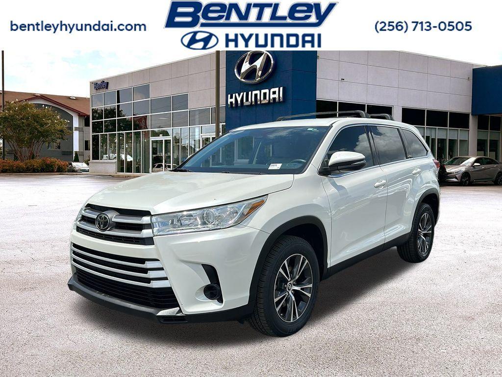 used 2019 Toyota Highlander car, priced at $18,950