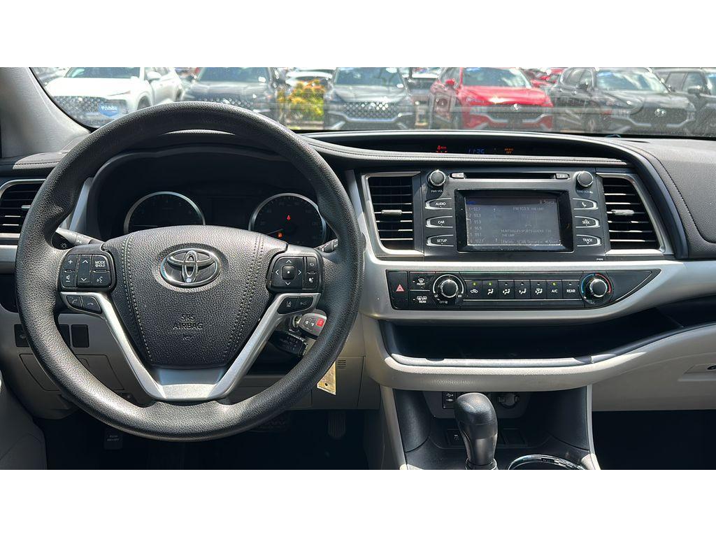 used 2019 Toyota Highlander car, priced at $18,950