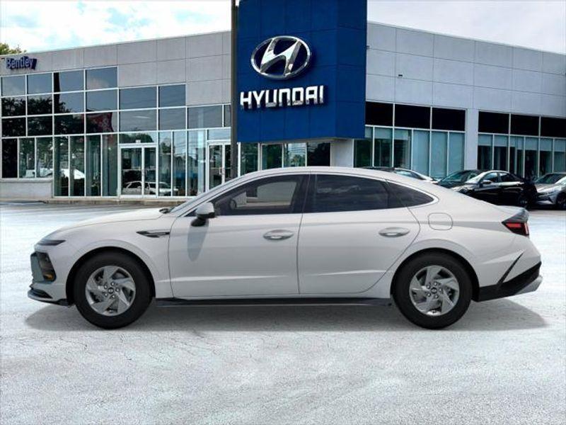 new 2025 Hyundai Sonata car, priced at $27,815