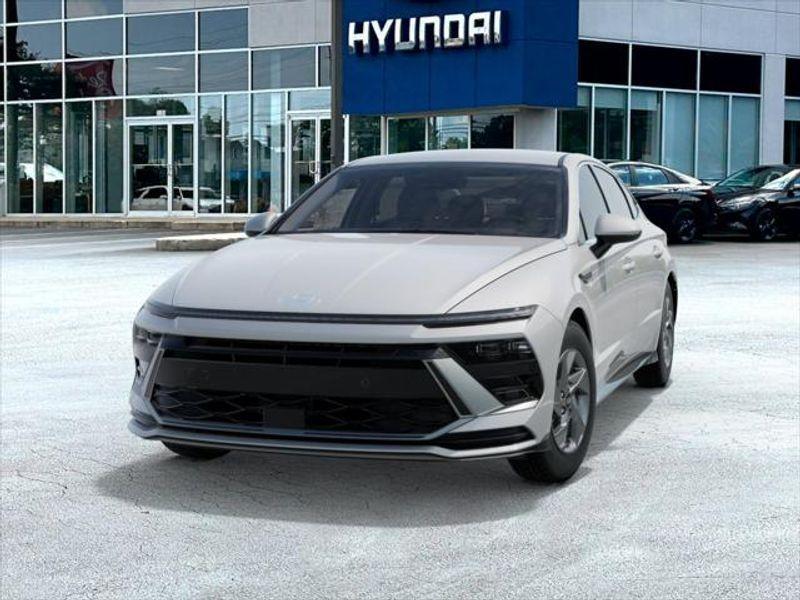 new 2025 Hyundai Sonata car, priced at $27,815