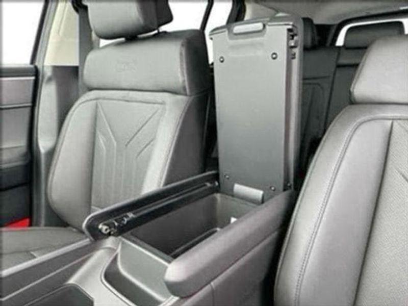 new 2025 Hyundai Santa Fe car, priced at $41,208