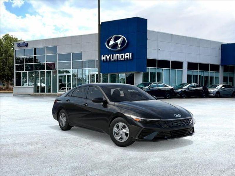 new 2025 Hyundai Elantra car, priced at $23,910