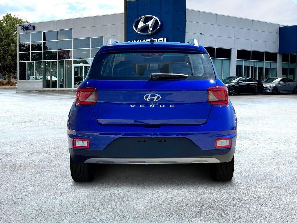 new 2025 Hyundai Venue car, priced at $22,714