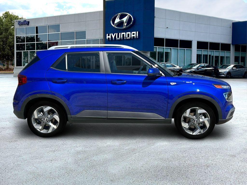 new 2025 Hyundai Venue car, priced at $22,714