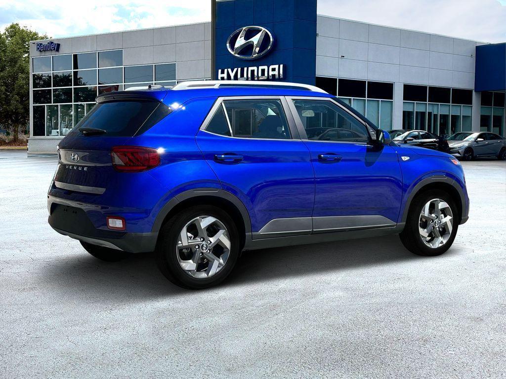 new 2025 Hyundai Venue car, priced at $22,714