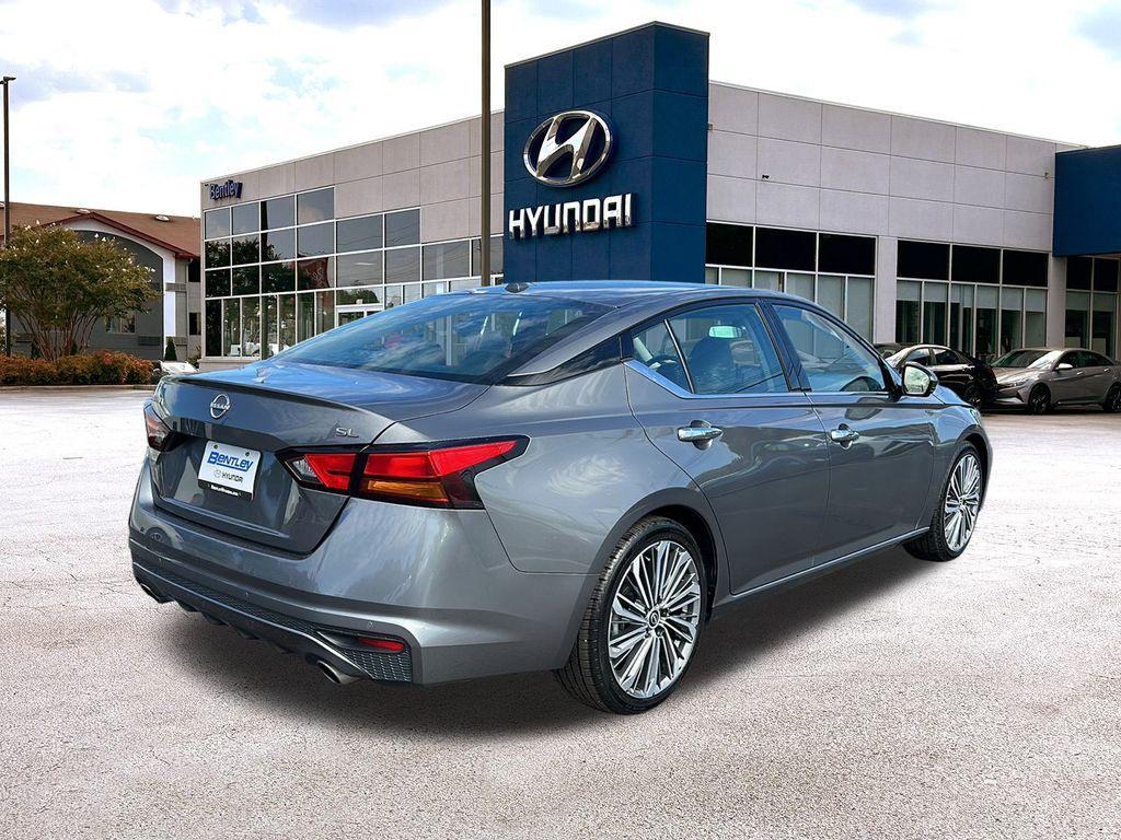 used 2023 Nissan Altima car, priced at $24,393
