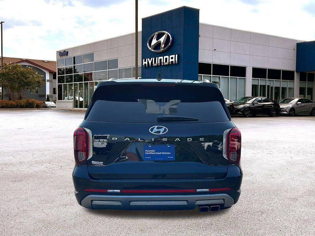 used 2023 Hyundai Palisade car, priced at $35,687