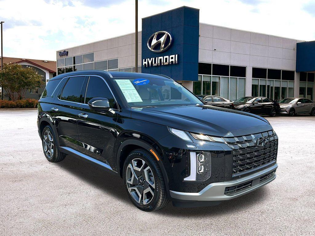 used 2023 Hyundai Palisade car, priced at $35,687
