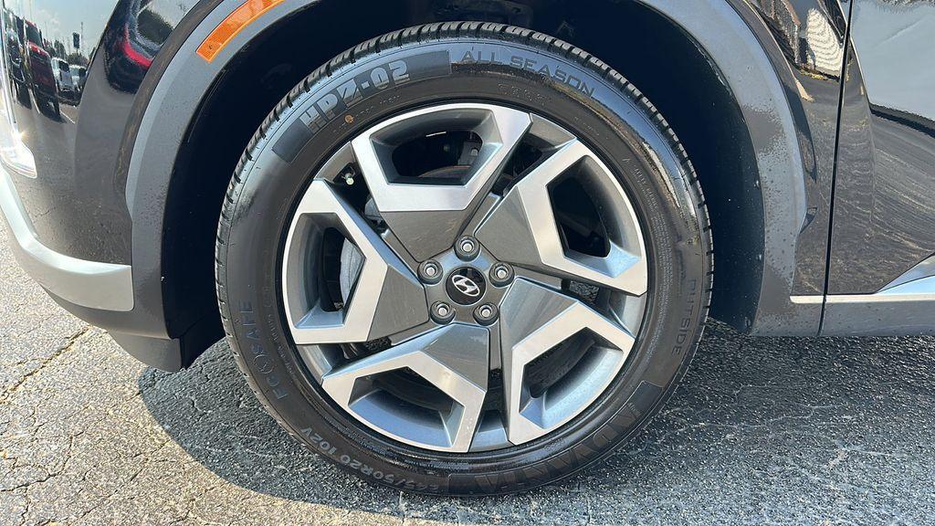 used 2023 Hyundai Palisade car, priced at $35,687