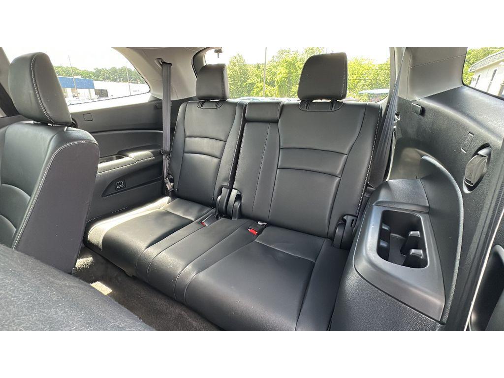 used 2022 Honda Pilot car, priced at $31,990