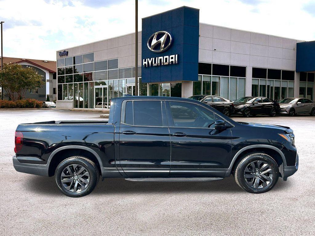 used 2022 Honda Ridgeline car, priced at $27,998
