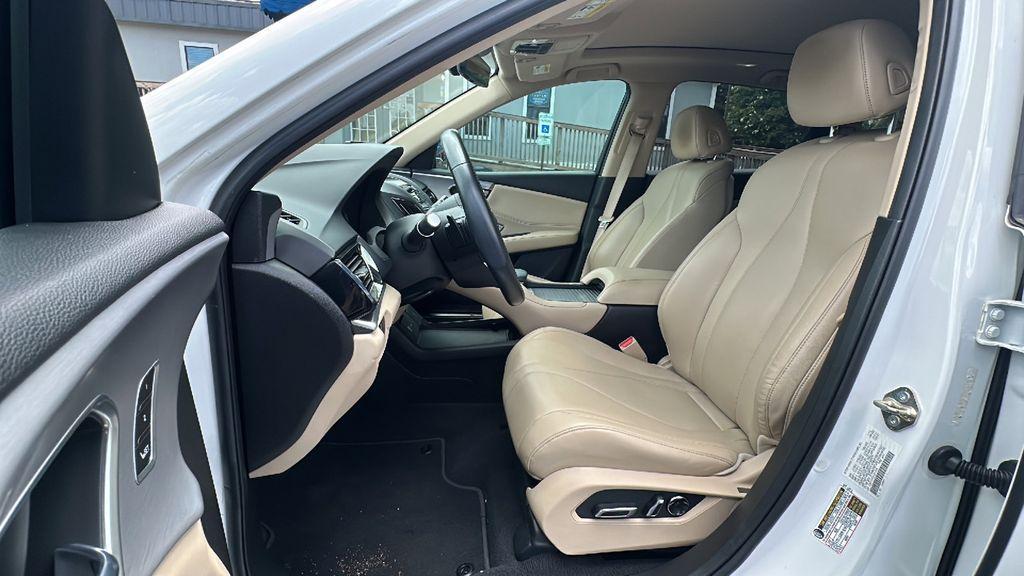 used 2020 Acura RDX car, priced at $29,527