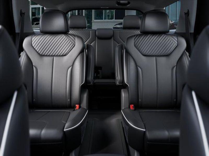 new 2025 Hyundai Palisade car, priced at $44,875