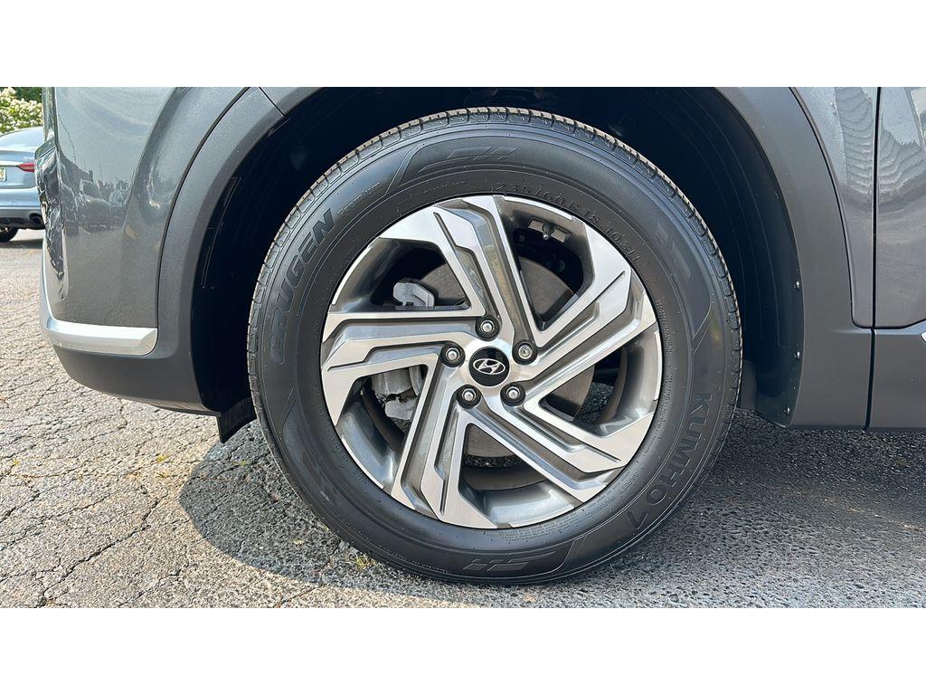 used 2022 Hyundai Santa Fe car, priced at $25,596