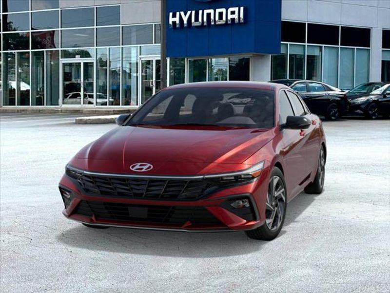 new 2025 Hyundai Elantra car, priced at $25,565