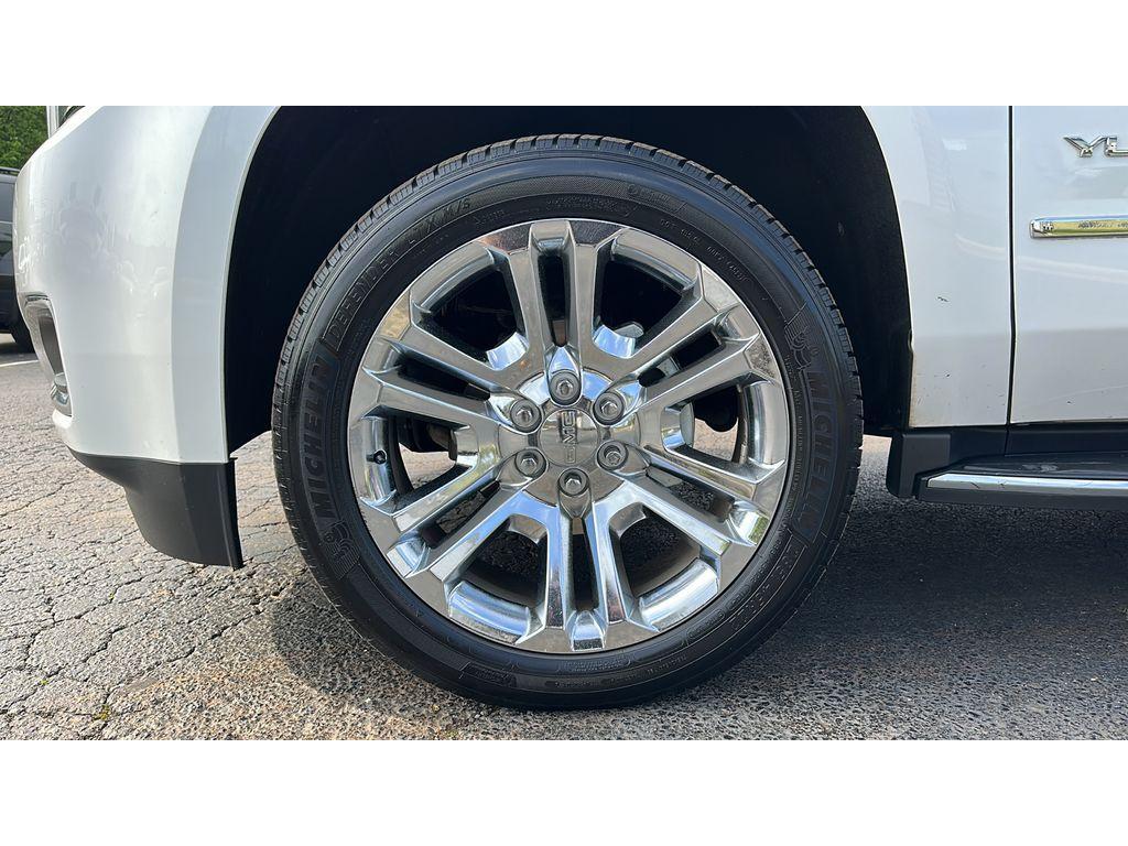 used 2019 GMC Yukon car, priced at $32,500