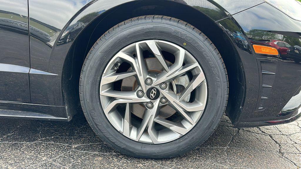 used 2023 Hyundai Sonata car, priced at $20,890