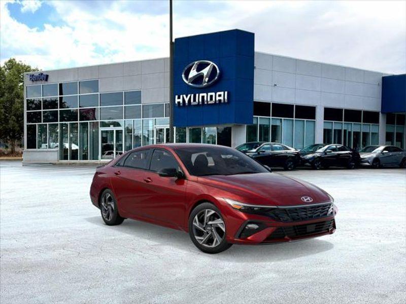 new 2025 Hyundai Elantra car, priced at $25,660