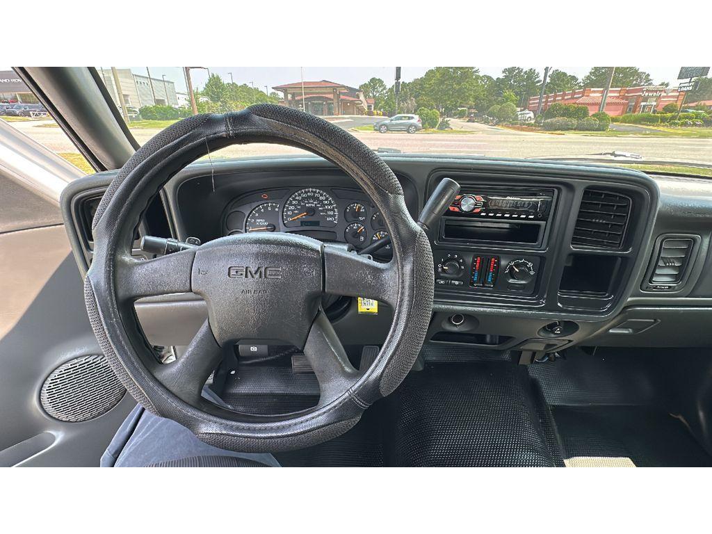 used 2005 GMC Sierra 1500 car, priced at $4,000