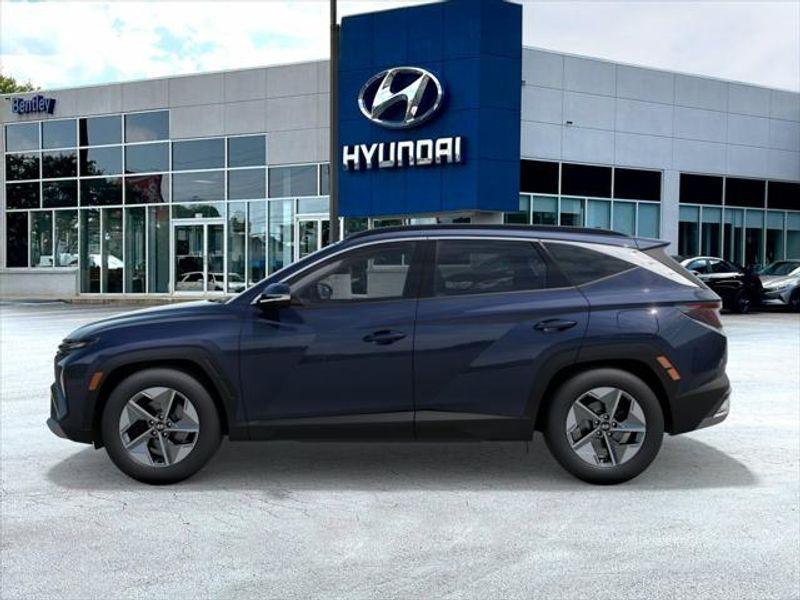 new 2025 Hyundai TUCSON Hybrid car, priced at $37,603
