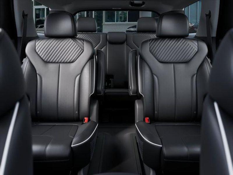 new 2025 Hyundai Palisade car, priced at $40,964