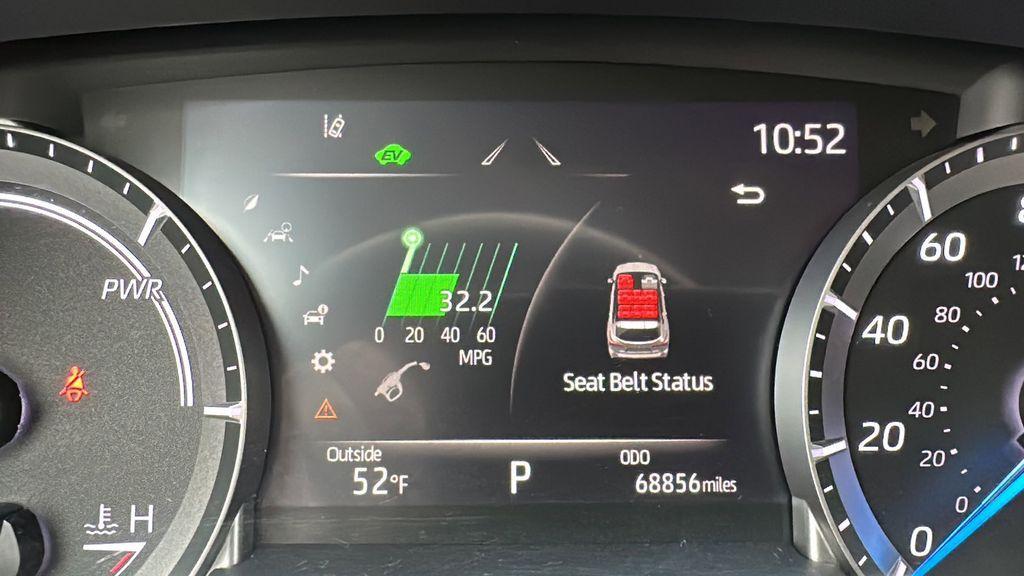 used 2022 Toyota Highlander Hybrid car, priced at $32,988