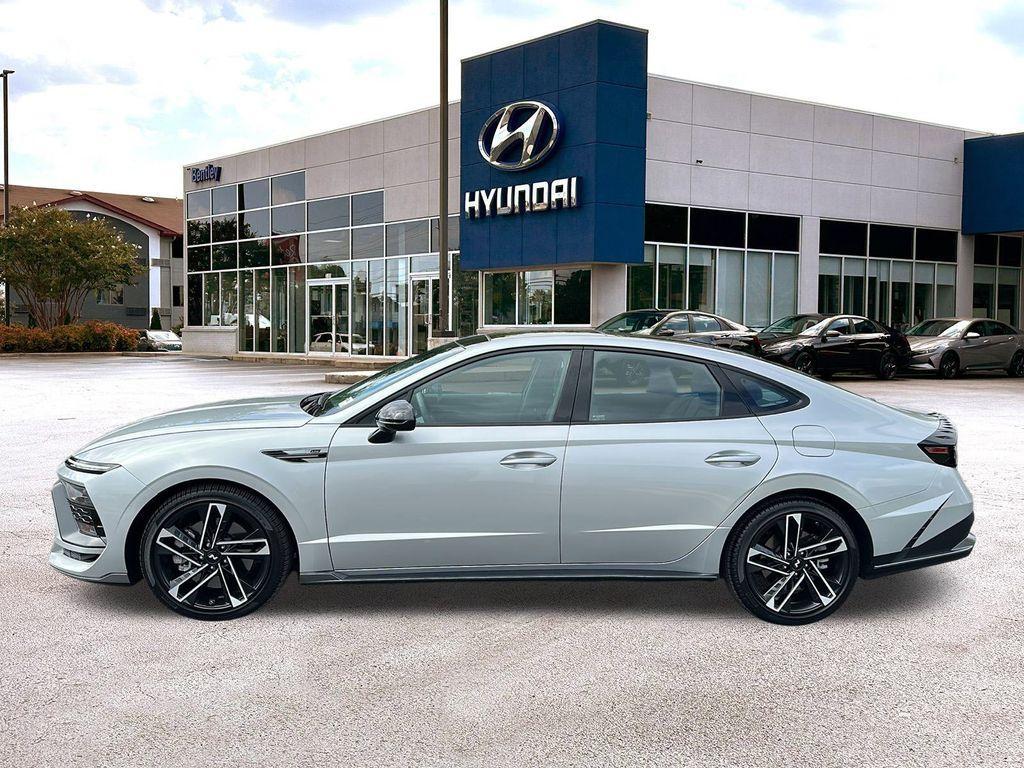 used 2025 Hyundai Sonata car, priced at $32,672