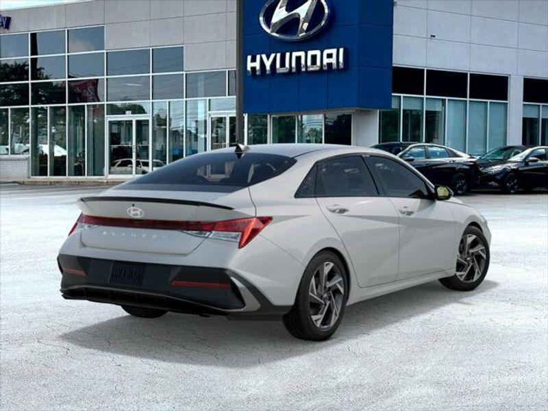 new 2025 Hyundai Elantra car, priced at $24,656