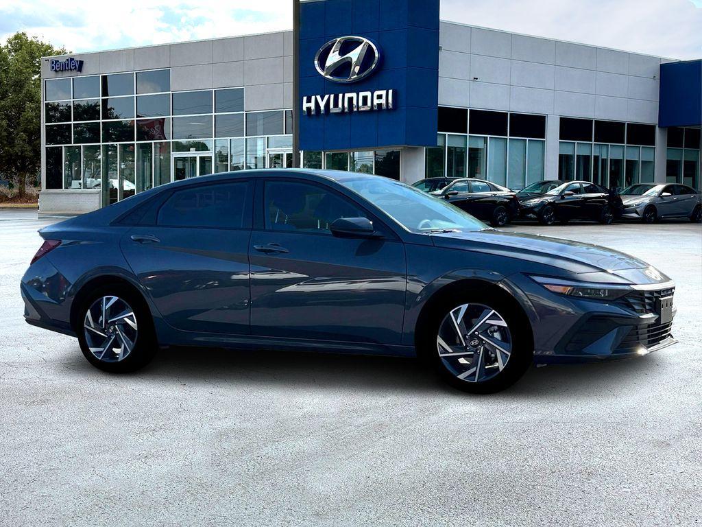 new 2025 Hyundai Elantra car, priced at $22,998