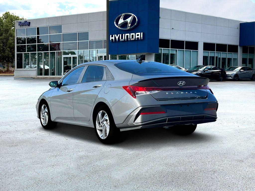 new 2025 Hyundai Elantra car, priced at $22,998